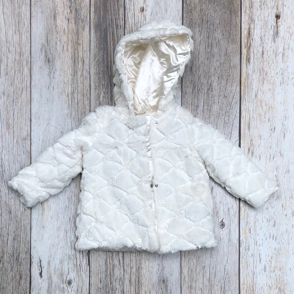 Adorable toddler Girl creamy white faux fur coat.